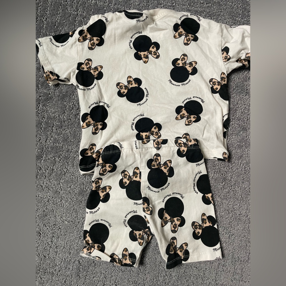 H&M Kids Disney Matching Set - Black and Cream